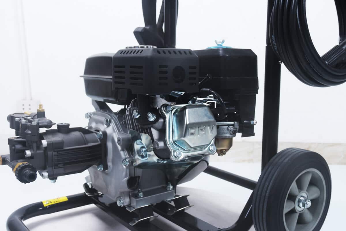bison-7hp-petro-nettoyeur-haute-pression-210cc-detail-3