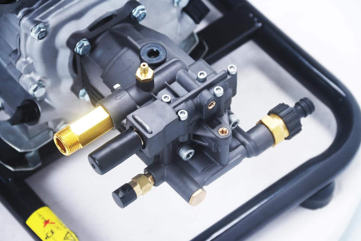 bison-7hp-petro-nettoyeur-haute-pression-210cc-detail