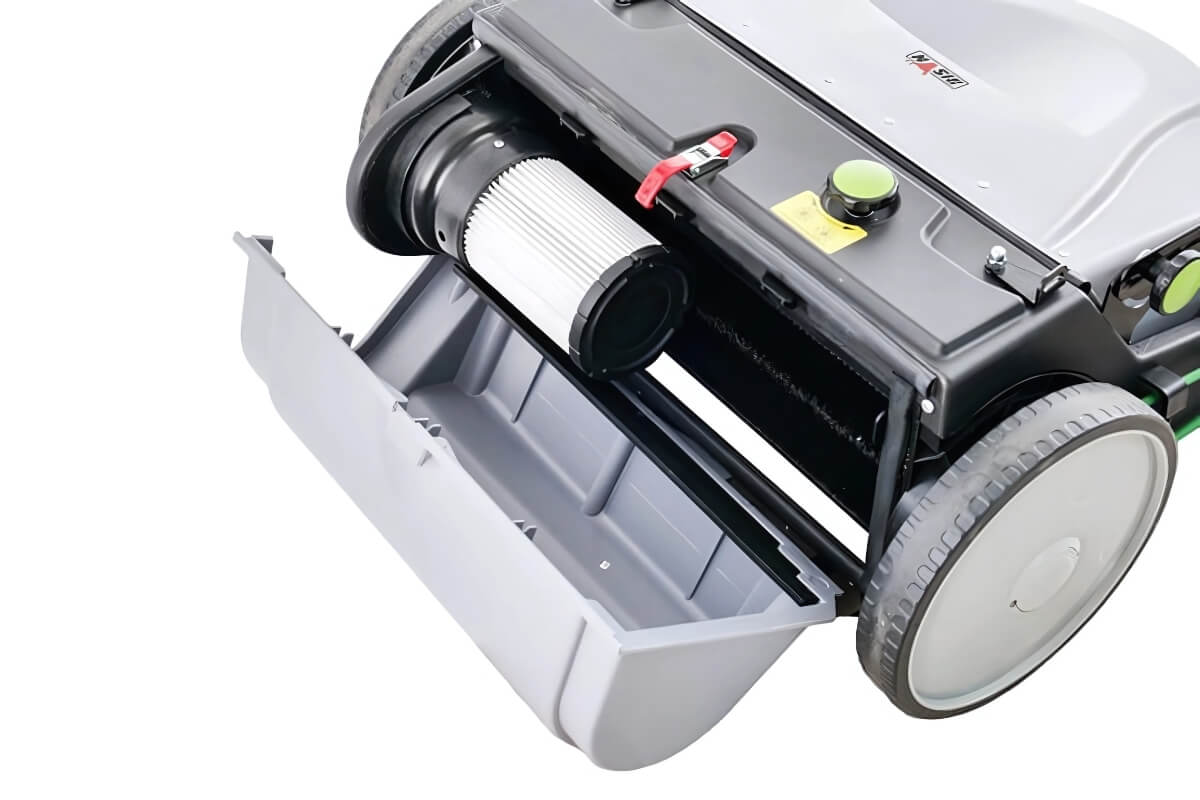 commercial-unpowered-push-sweeper-detail