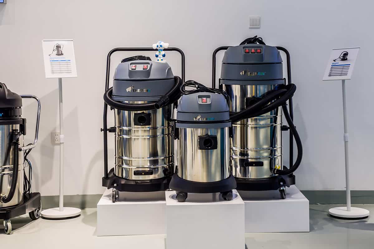 industrial-vacuum-cleaners